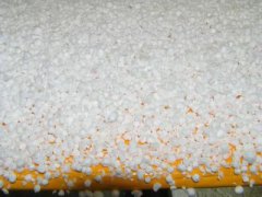 Náplň - polystyrénové kuličky - 20 litrů Náplň do polštářů